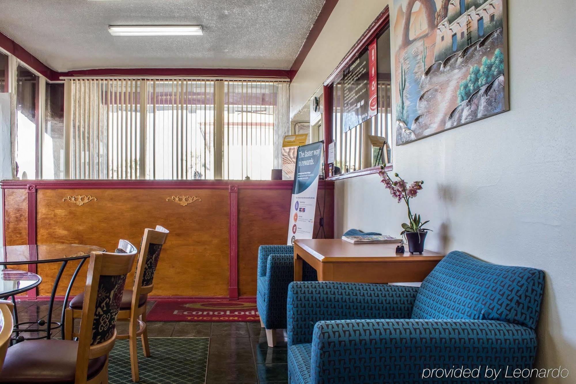 Econo Lodge Тусон Екстериор снимка