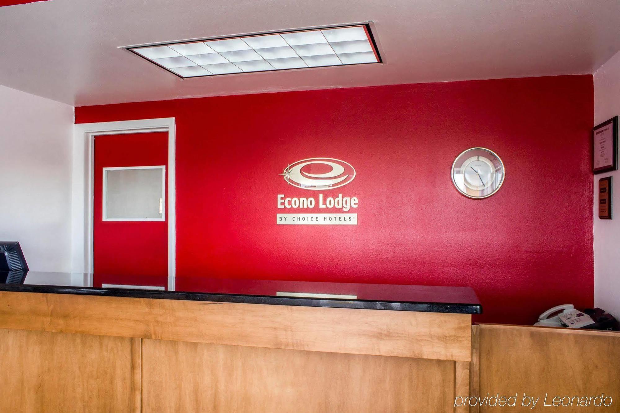 Econo Lodge Тусон Екстериор снимка