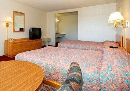 Econo Lodge Тусон Екстериор снимка